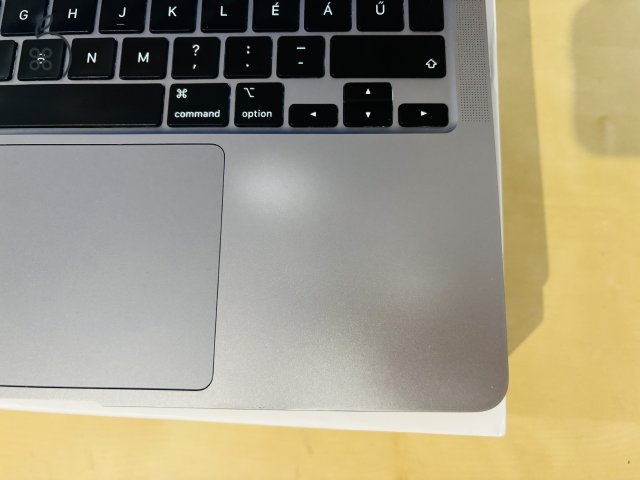 Macbook Air (2020) 16 GB Ram, 1TB 