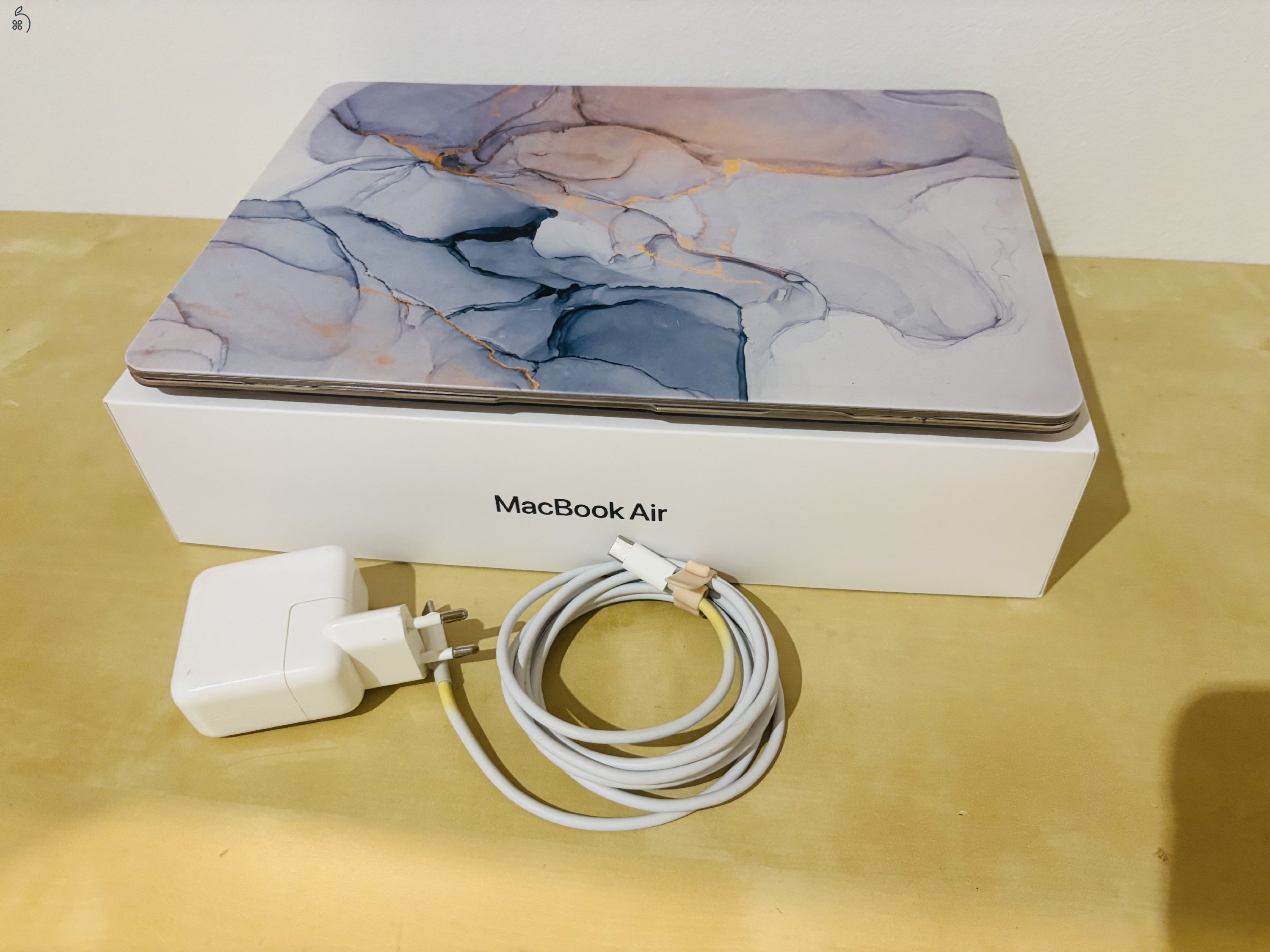 Macbook Air (2020) 16 GB Ram, 1TB 