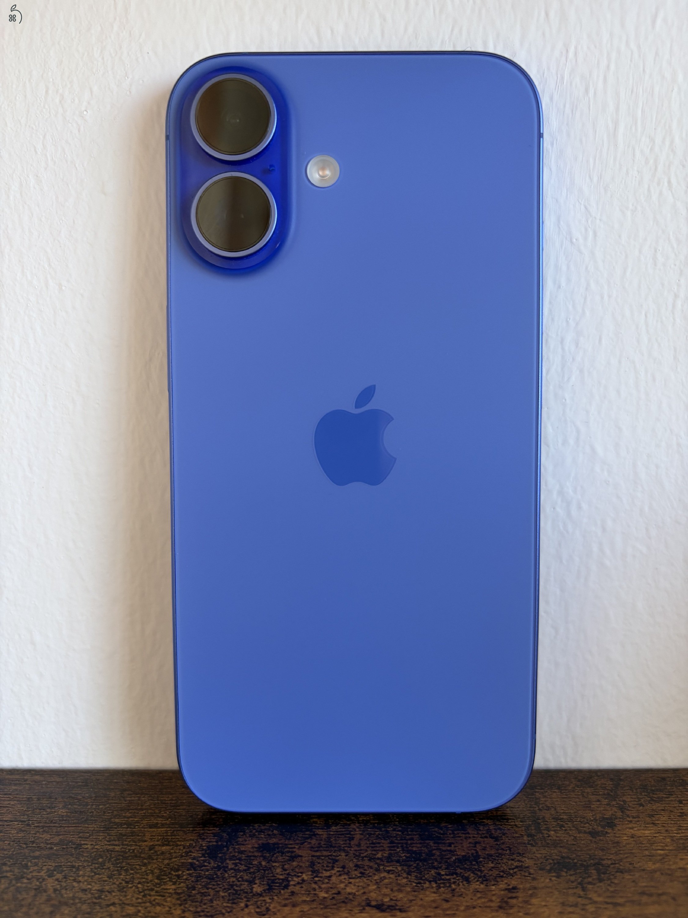 Makulátlan iphone 16 - garanciával, extrákkal