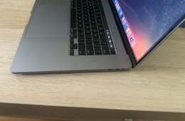  APPLE MACBOOK PRO A2141 i9-9980HK 2.40GHZ  512GB SSD 32GB