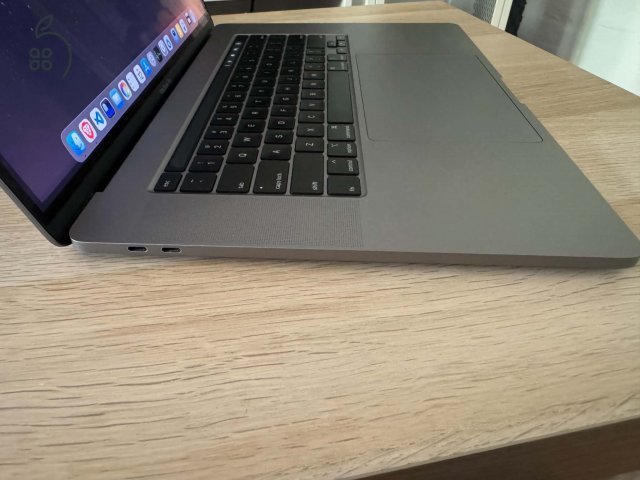  APPLE MACBOOK PRO A2141 i9-9980HK 2.40GHZ  512GB SSD 32GB
