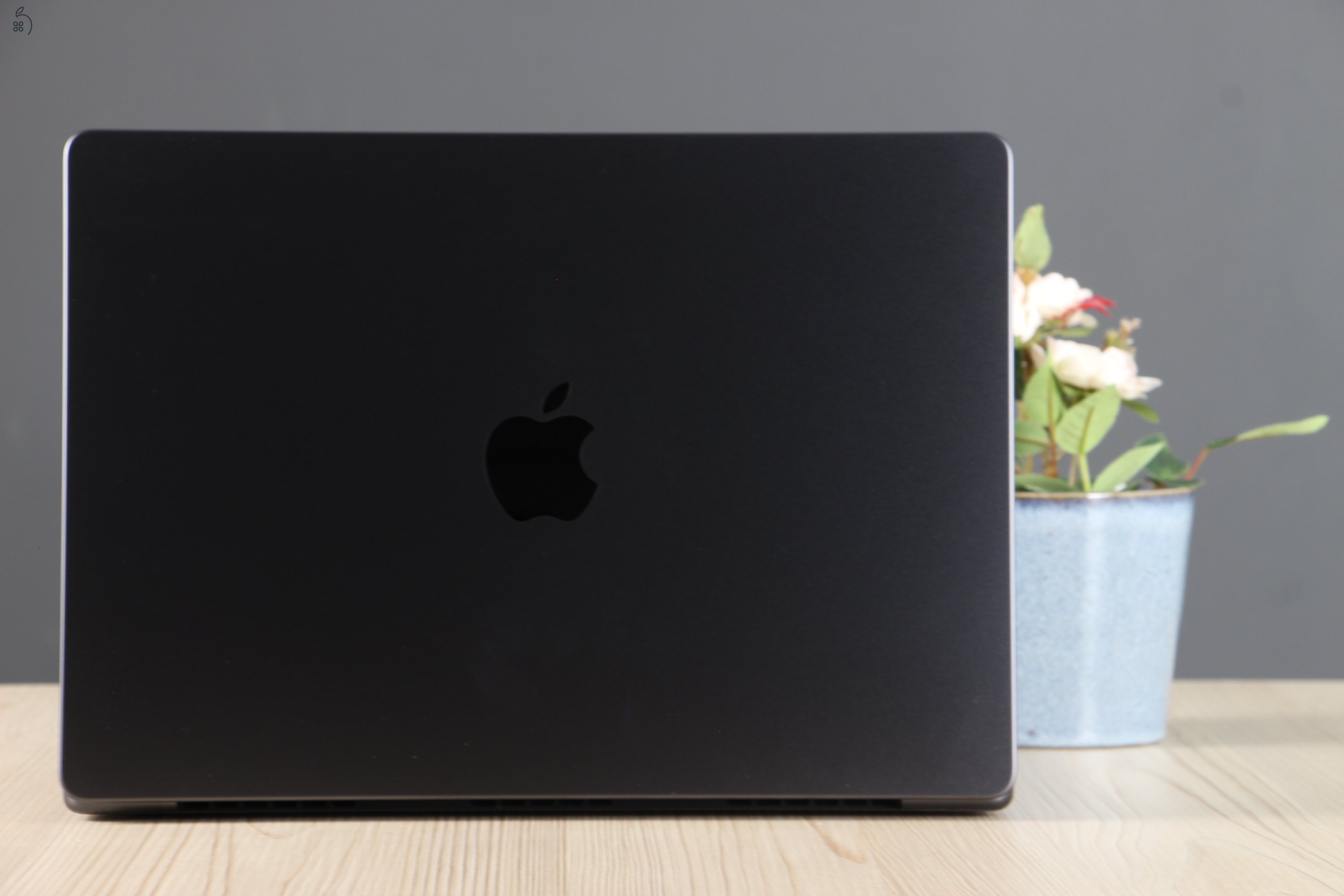 Apple Macbook Pro 14