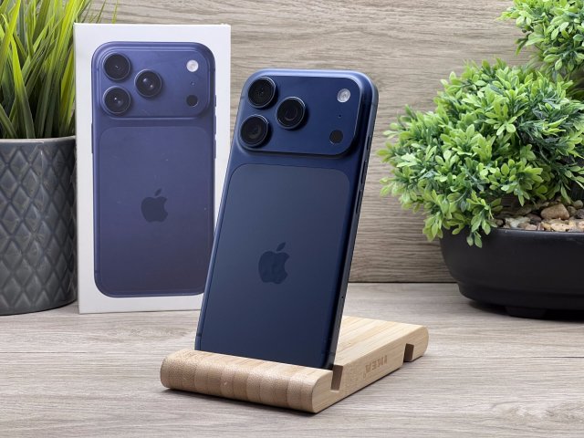Hibátlan iPhone 17 pro Deep Blue 256GB 2 ÉV Garanciával 100%