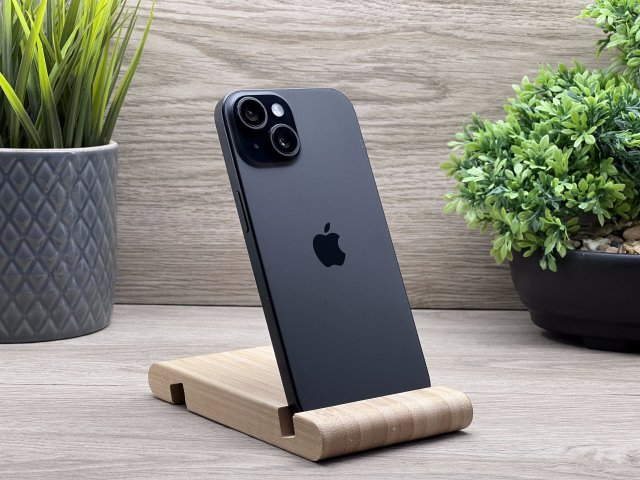 iPhone 15 Black 256GB 2 ÉV Garanciával 90%