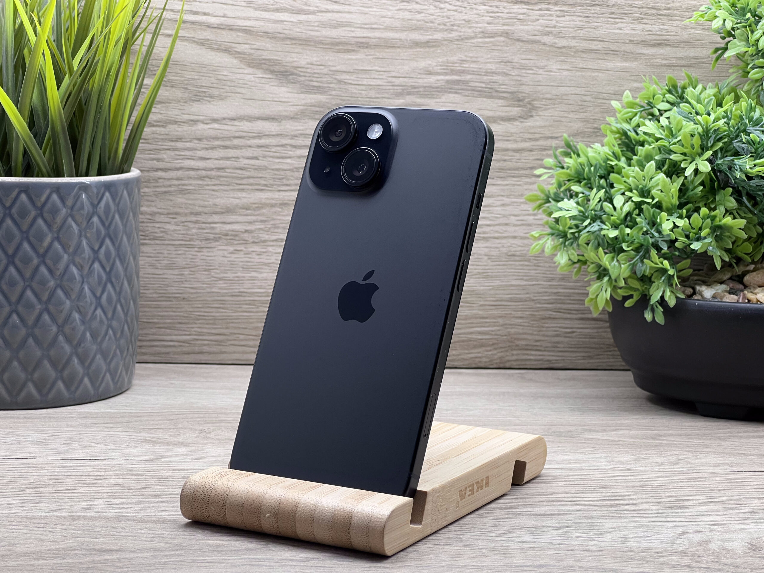 iPhone 15 Black 256GB 2 ÉV Garanciával 90%