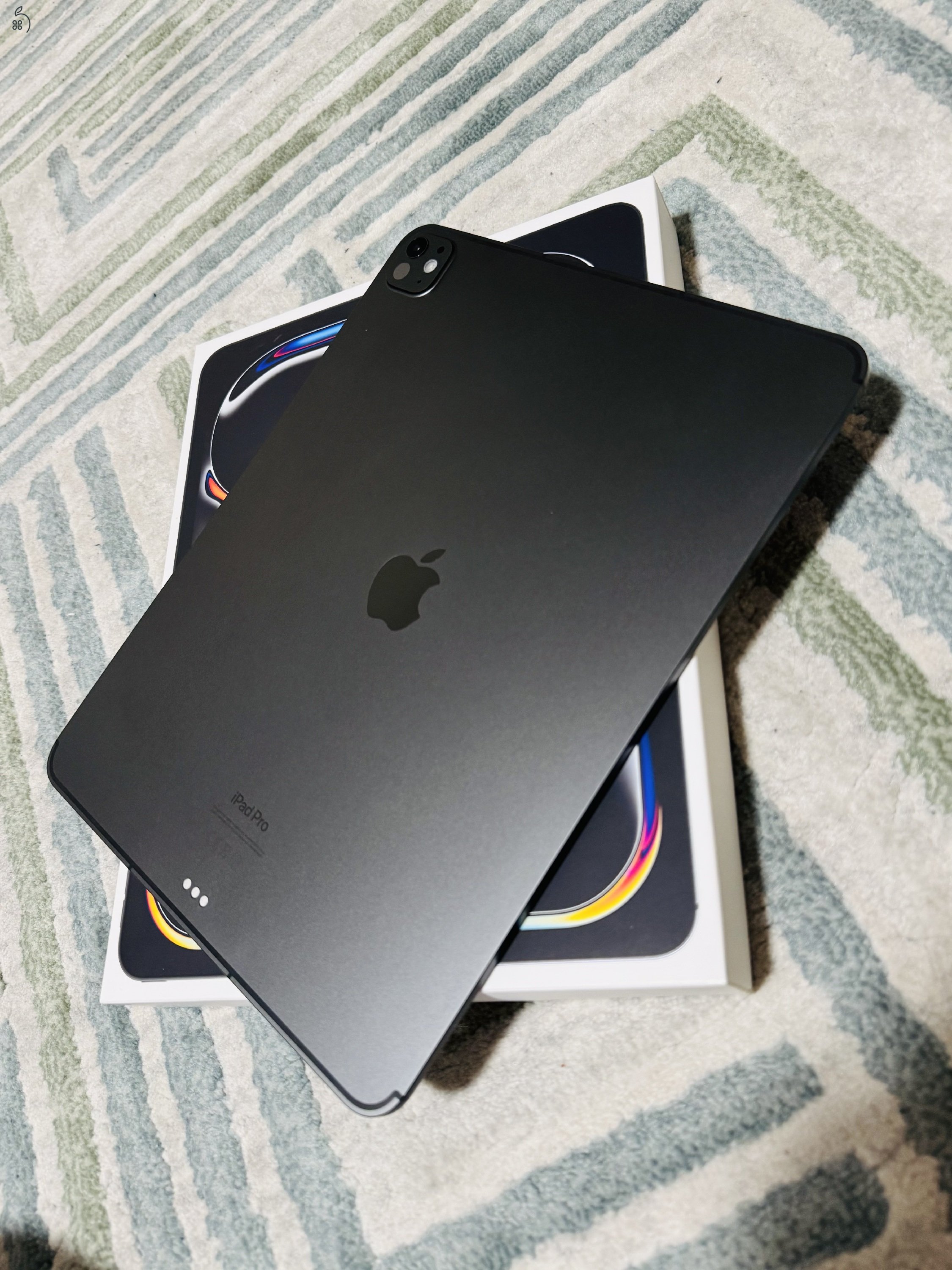 iPad PRO 13” M4 CHIP! 256GB WIFI + 5G Cellular sim gyönyörű! Fulldoboz!