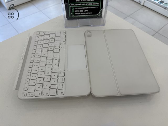 iPad 10/11/ Magic Keyboard Folio/A2695/Magyar/Használt/1 hónap gar./