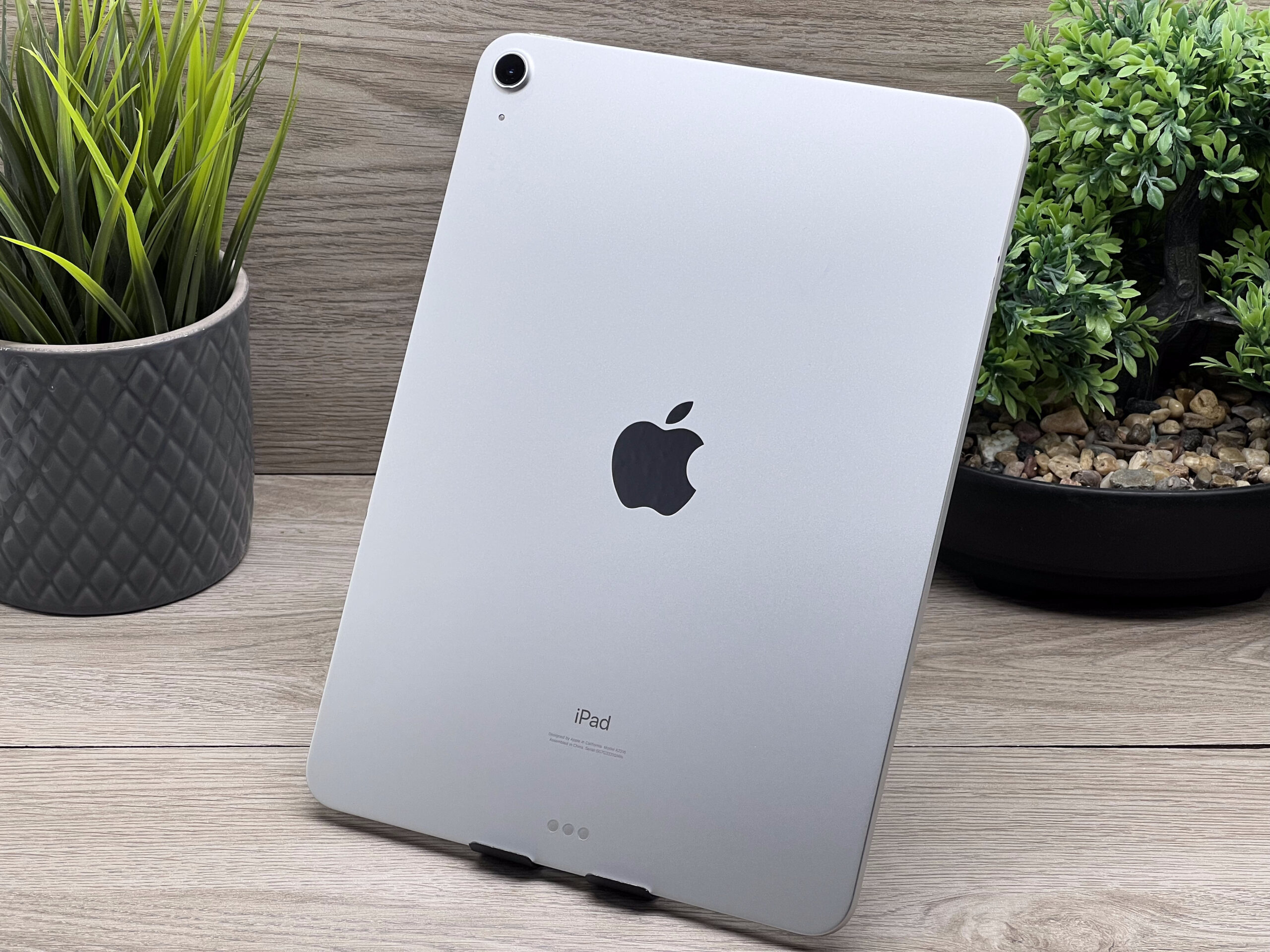 Hibátlan iPad Air 4th Silver 64GB 2 ÉV Garanciával 93%