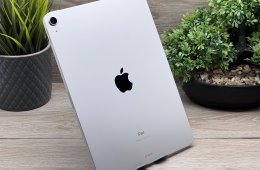 Hibátlan iPad Air 4th Silver 64GB 2 ÉV Garanciával 93%