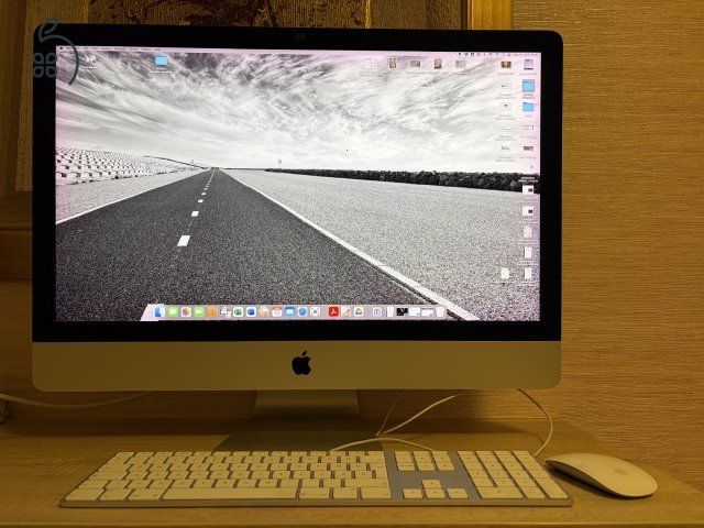 iMac (27” Retina 5K monitor, 4 GHz Quad-Core Intel Core i7 processzor, 64 GB 1867 MHz DDR3 memória, AMD Radeon R9 M395X 4 GB grafikus kártya, 1TB SSD, Late 2015)