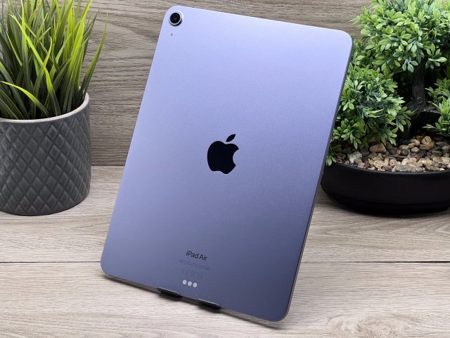 Hibátlan iPad Air 6th Purple 128GB 2 ÉV Garanciával 94%