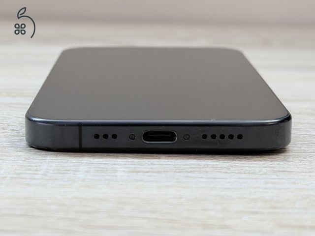 Újszerű, garanciális iPhone 16 Pro 128GB fekete titán mobiltelefon
