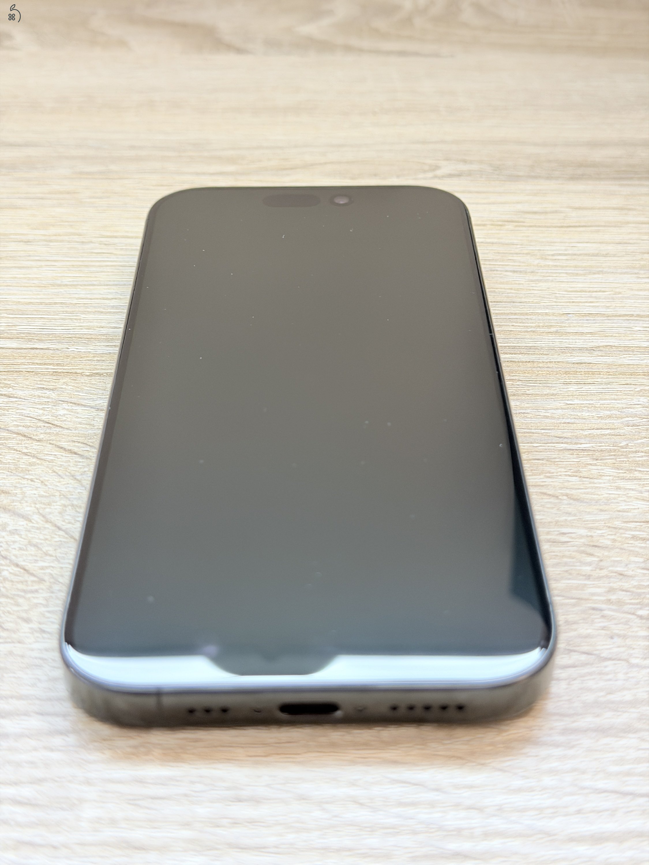 Újszerű, garanciális iPhone 16 Pro 128GB fekete titán mobiltelefon