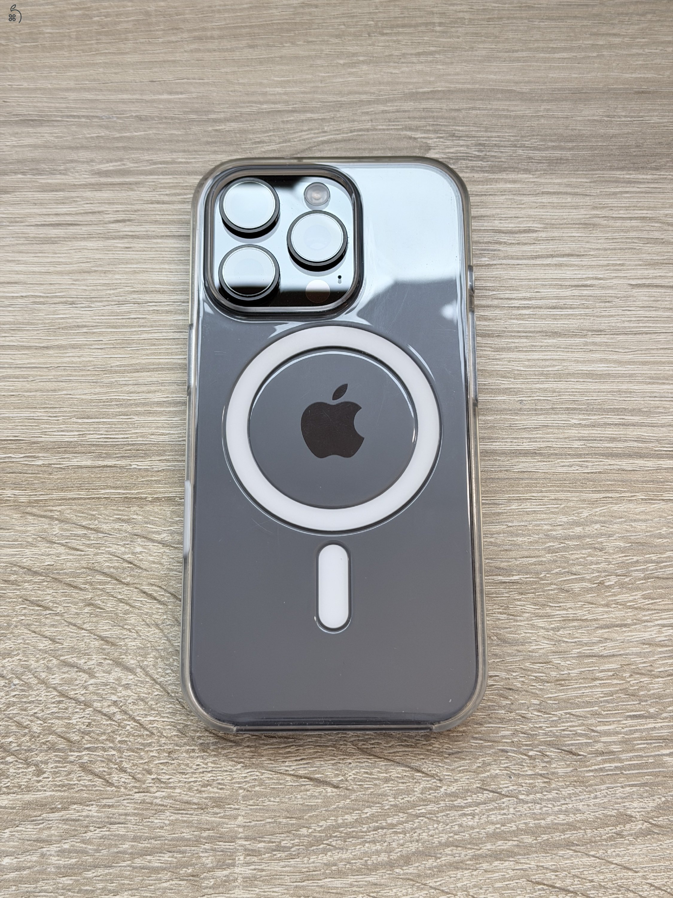 Újszerű, garanciális iPhone 16 Pro 128GB fekete titán mobiltelefon