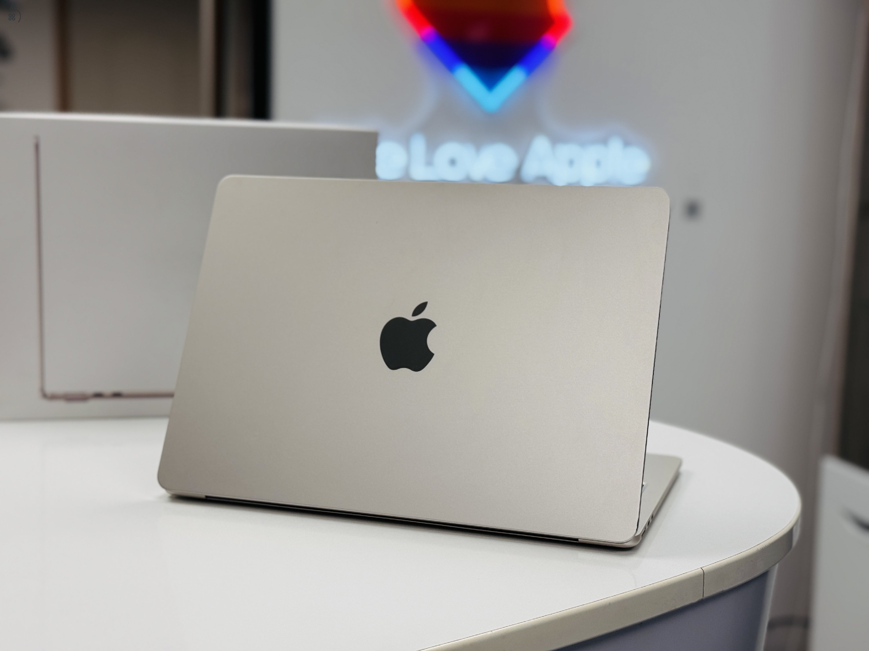 MacBook Air M2 13