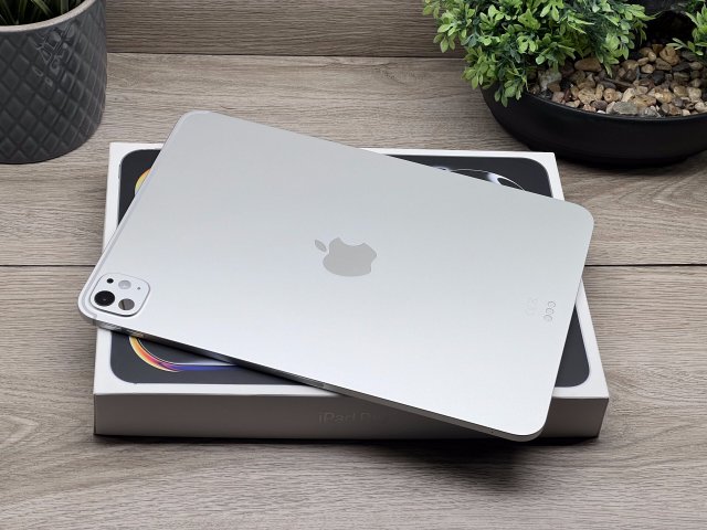 Hibátlan iPad Pro 2025 M5 11″ 512GB 2 ÉV Garanciával 100%
