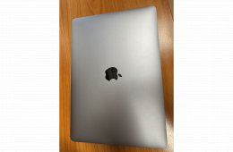 MacBook Pro 13 i5 8Gb 
