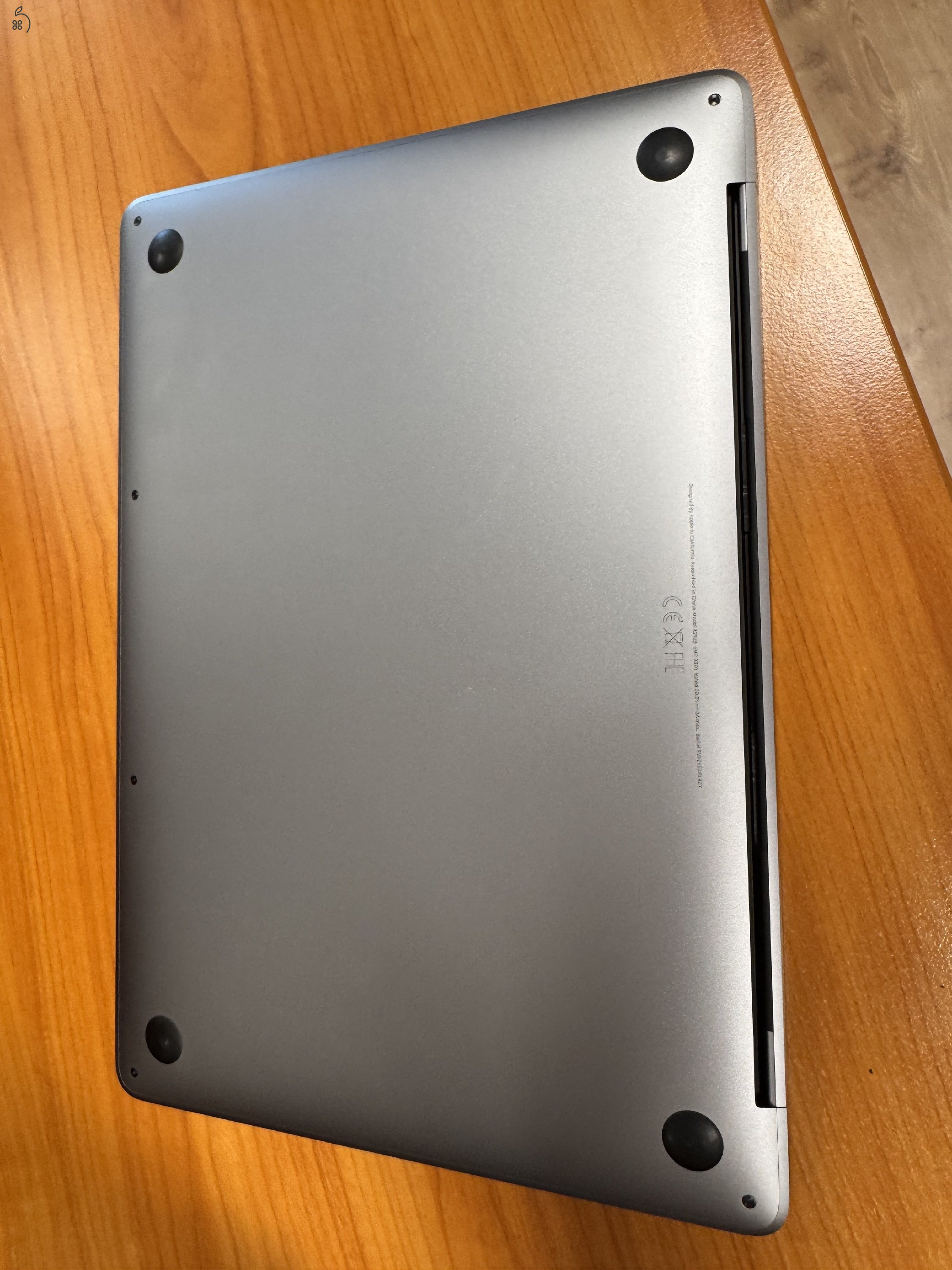 MacBook Pro 13 i5 8Gb 