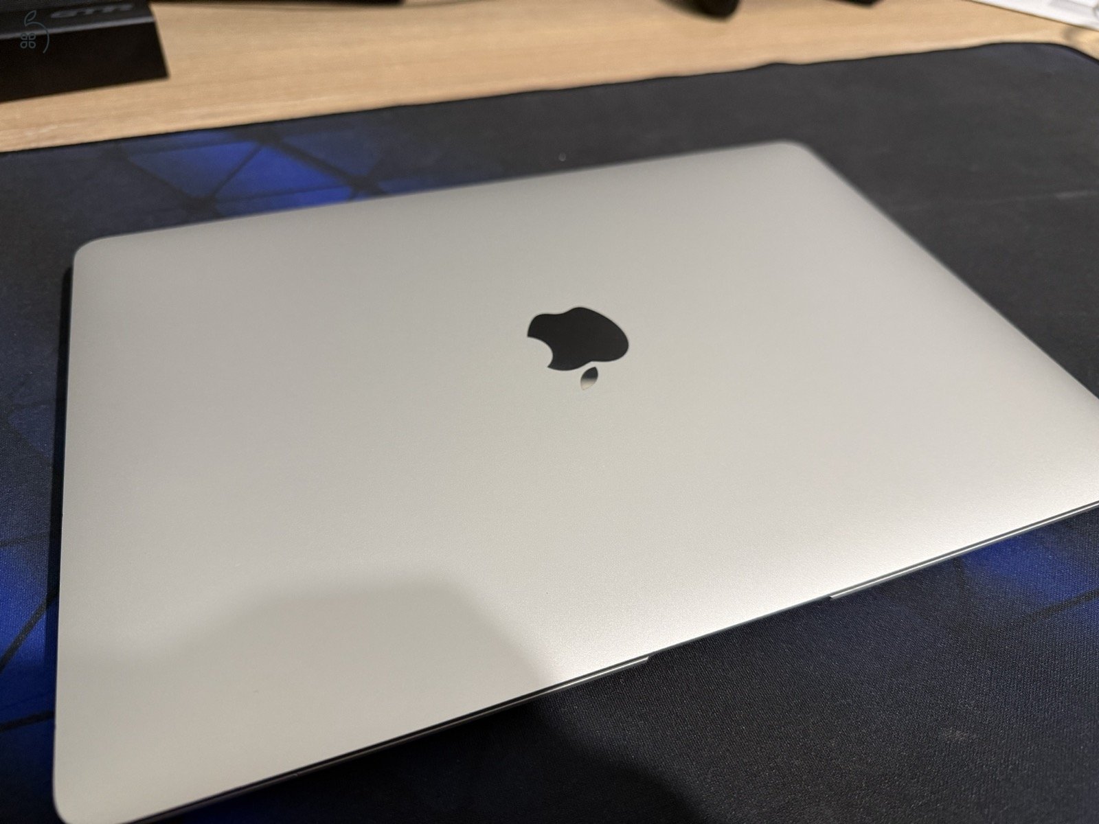 Apple MacBook Air M1 MGN93MG/A Silver (13″ 2020, M1, 8GB, 256GB)
