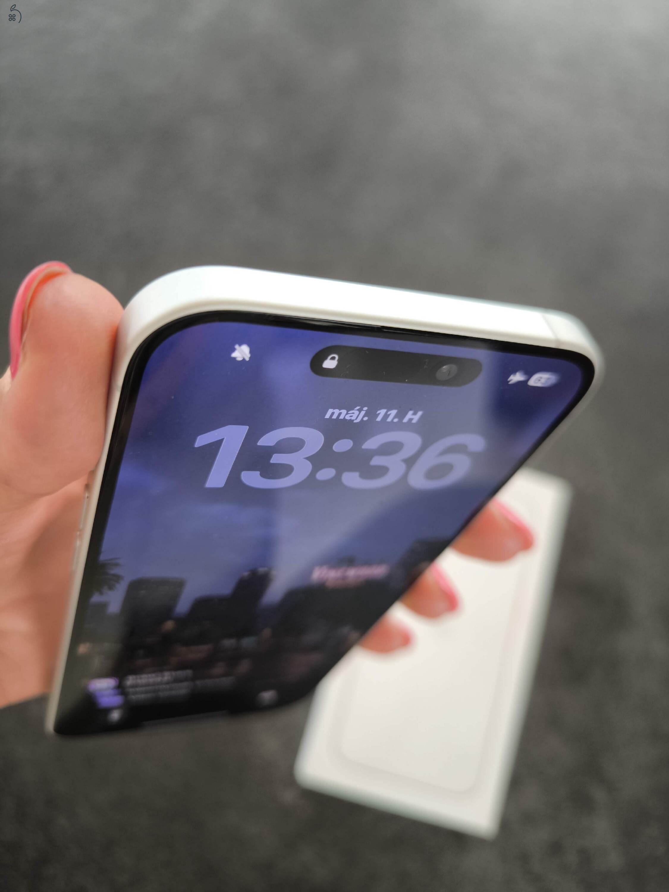 iPhone 16 plus garanciás 5 hónapos 
