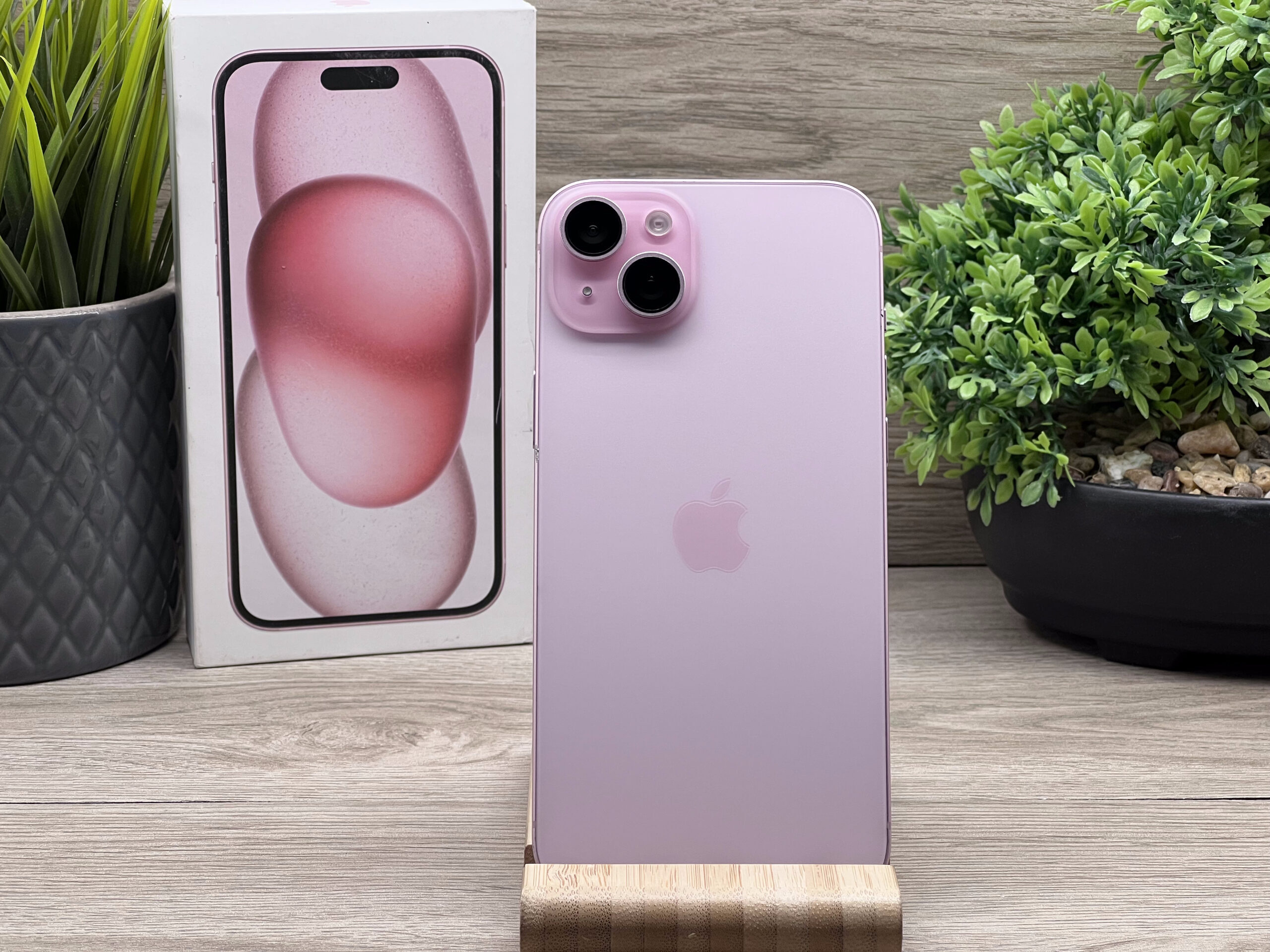 iPhone15 Plus Pink 128GB 2 ÉV Garanciával