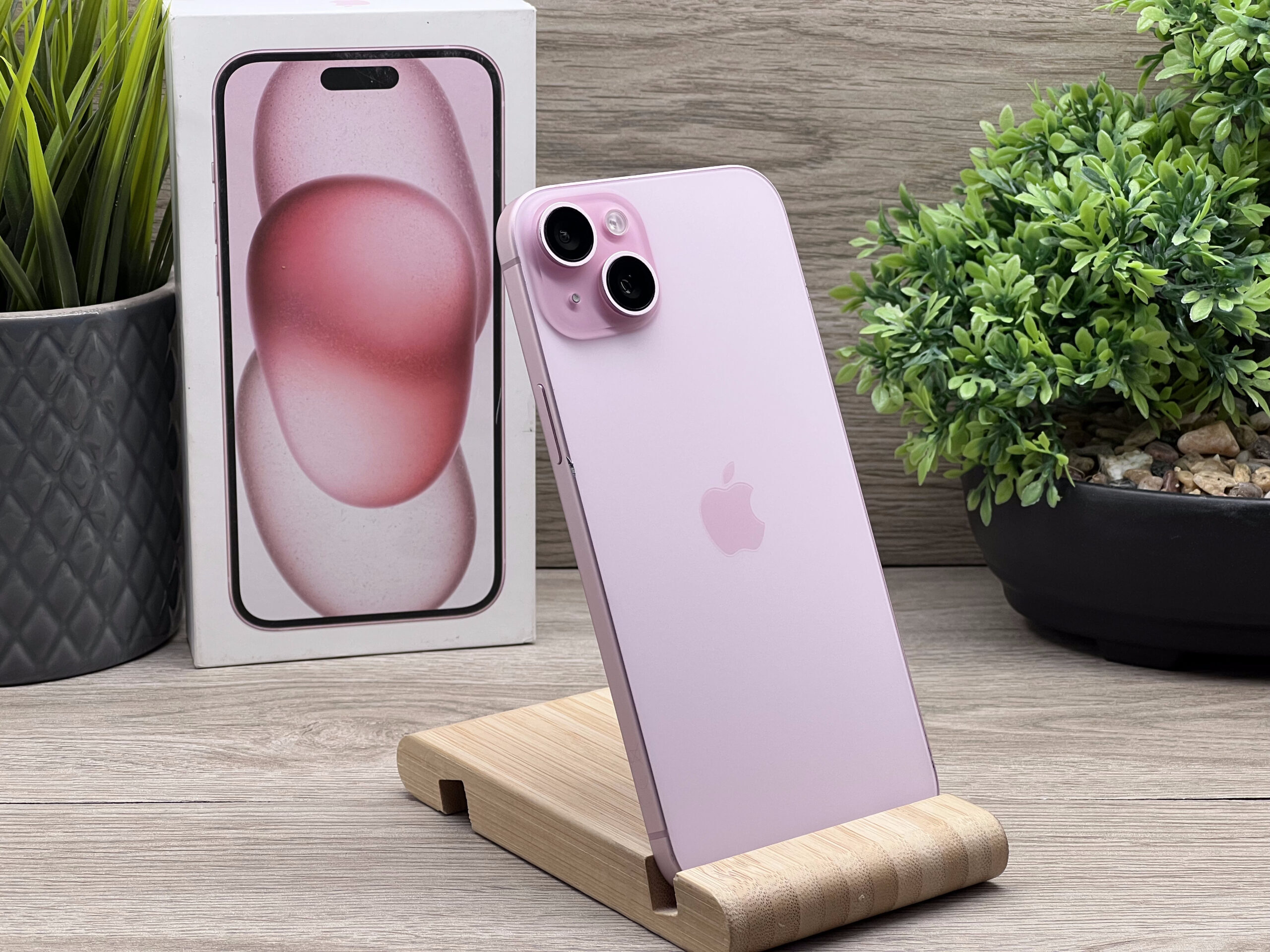iPhone15 Plus Pink 128GB 2 ÉV Garanciával