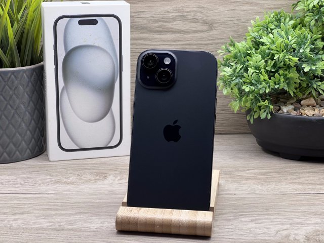 iPhone 15 Black 128GB 2 ÉV Garanciával 90%