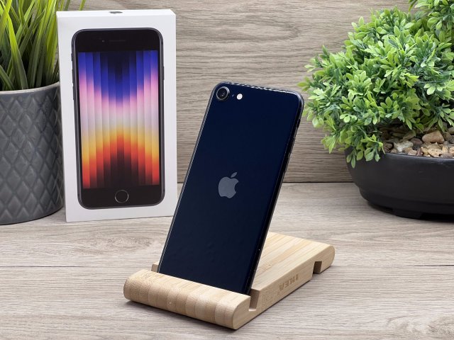 iPhone SE 2022 Midnight 128GB 2 ÉV Garanciával