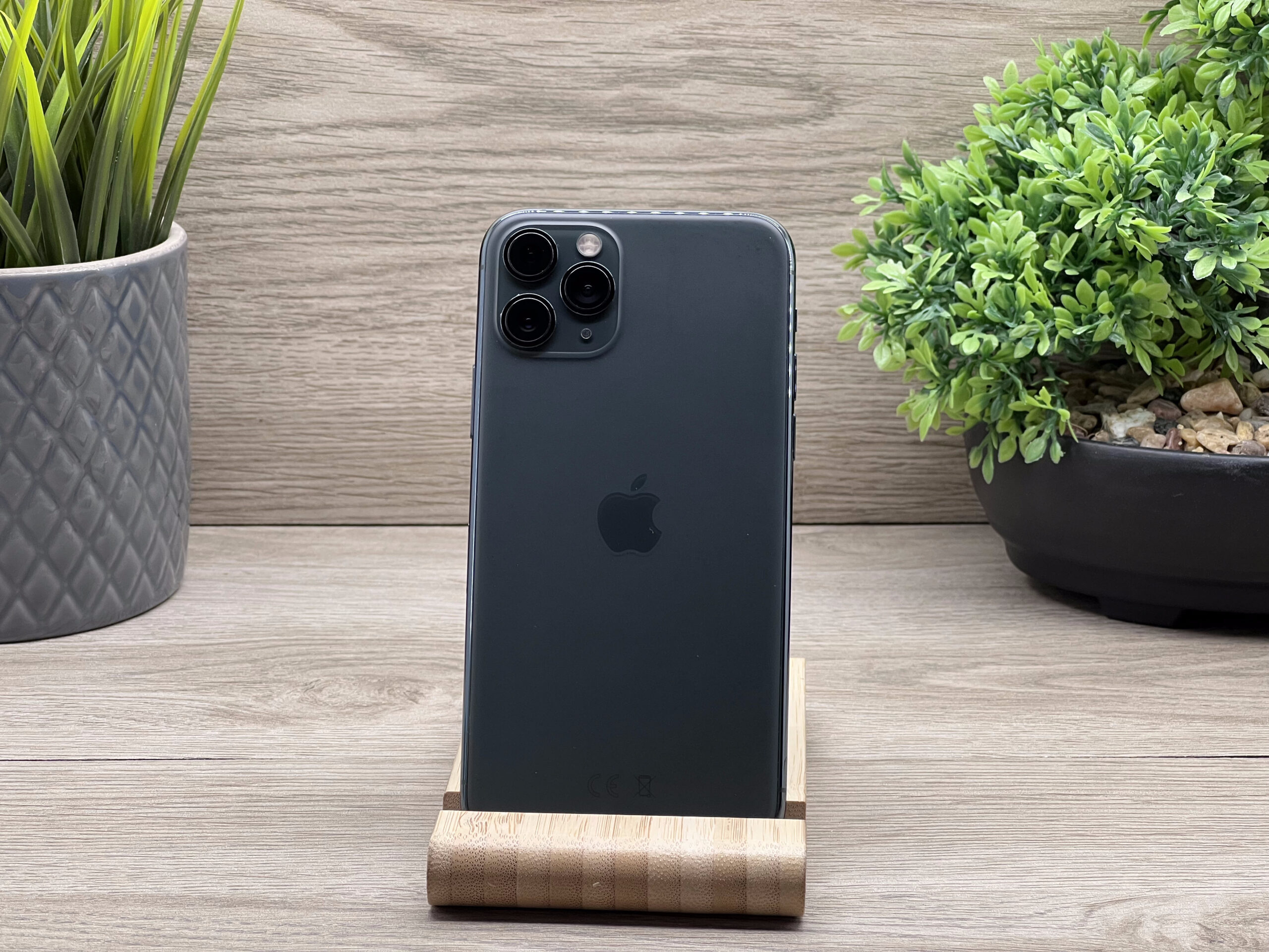 iPhone 11 Pro Midnight Green 512GB 2 ÉV Garanciával 100%