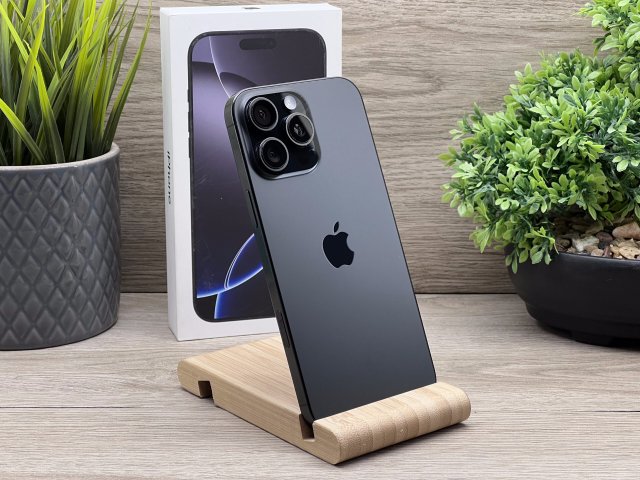 Hibátlan iPhone 16 Pro Max Black Titanium 256GB 2 ÉV Garanciával 91%