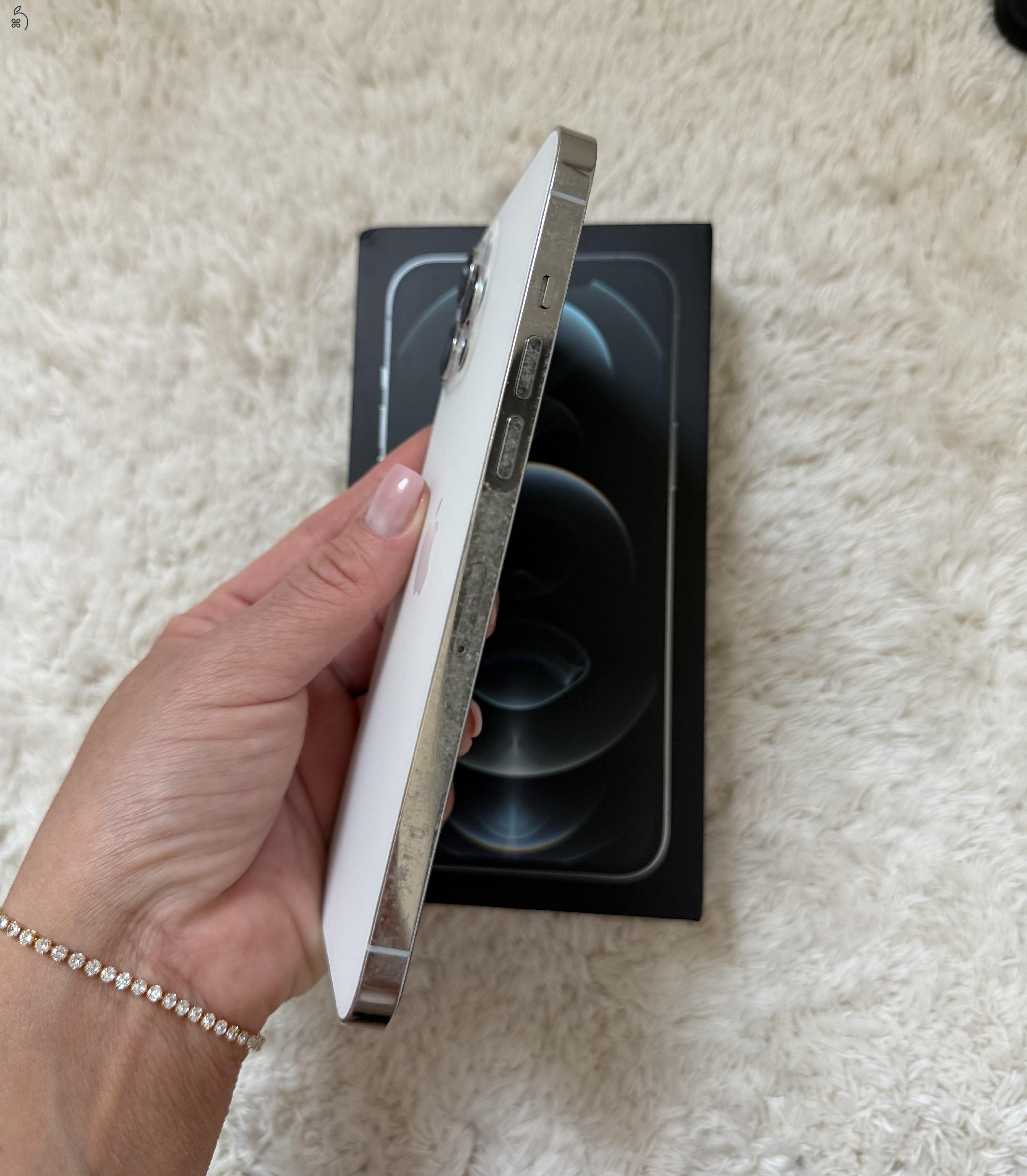 Iphone 12 pro max silver