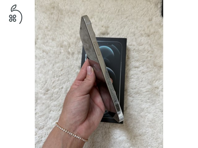 Iphone 12 pro max silver