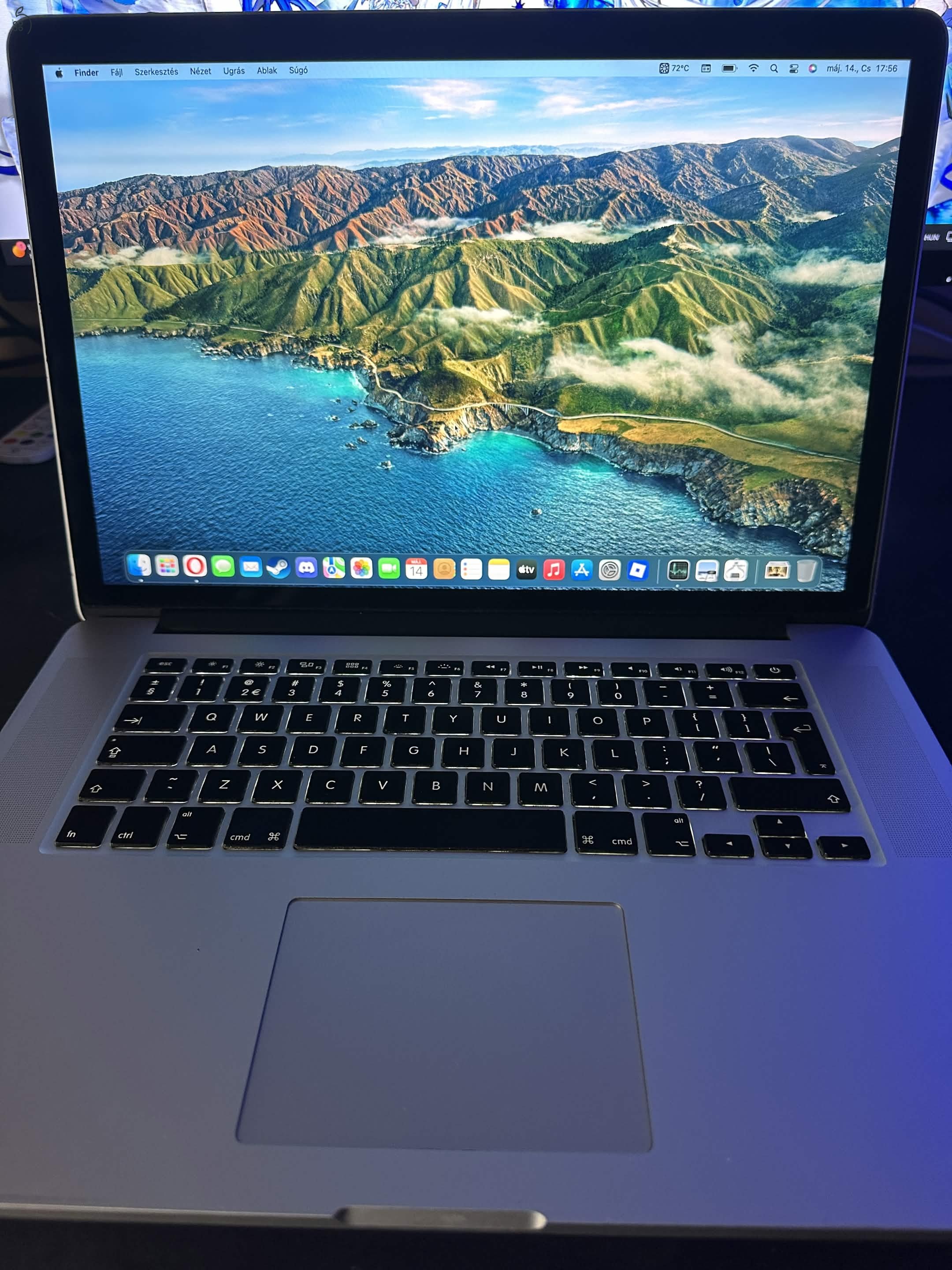 Macbook pro 2015 15 inch i7/16GB/512GB/R9 M370X