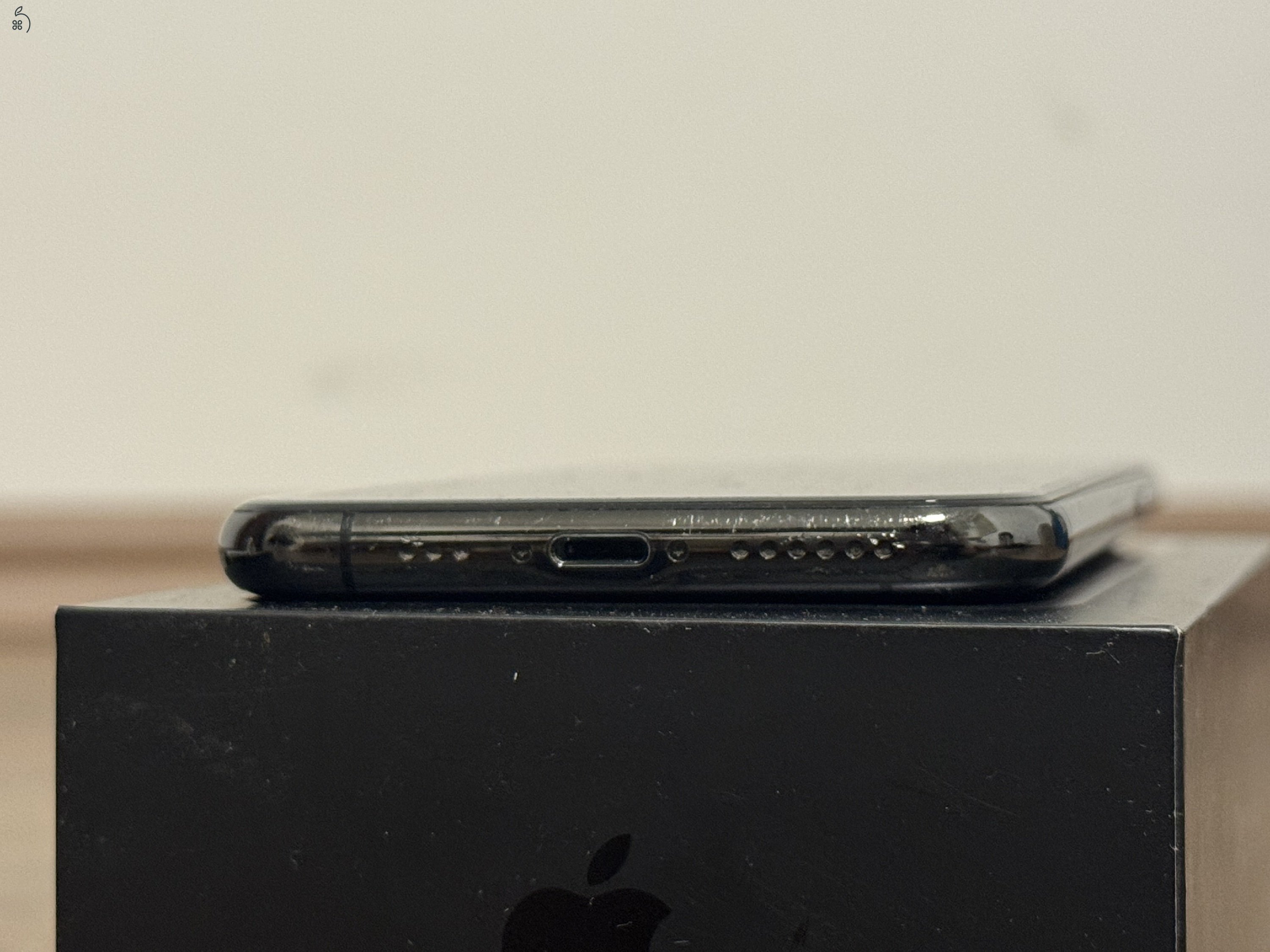 Iphone 11 pro + pitaka tok