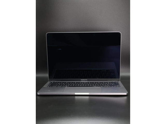 Apple MacBook Pro 13″ 2022 M2 256 GB Space Gray 96% akku - 12 HÓ GARANCIA