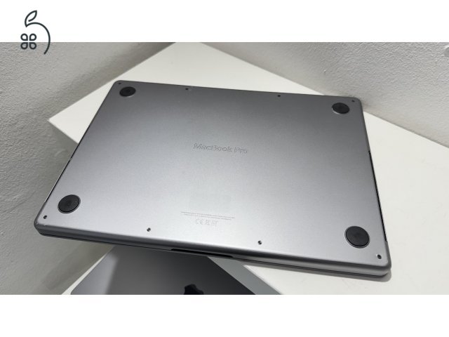 Macbook Pro 14
