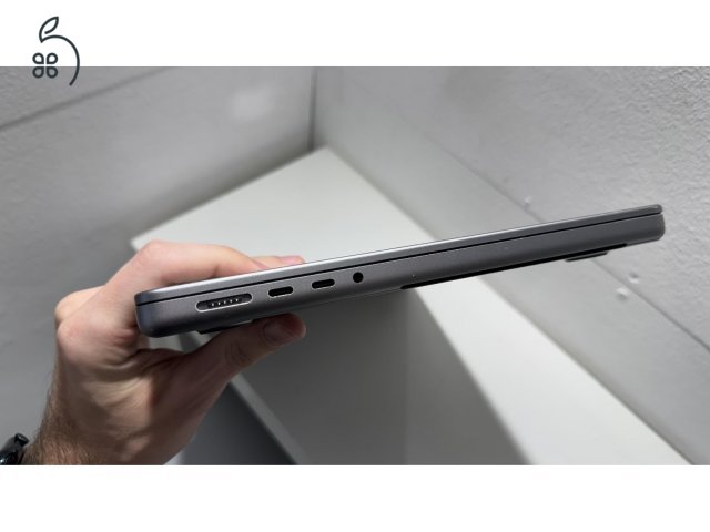 Macbook Pro 14