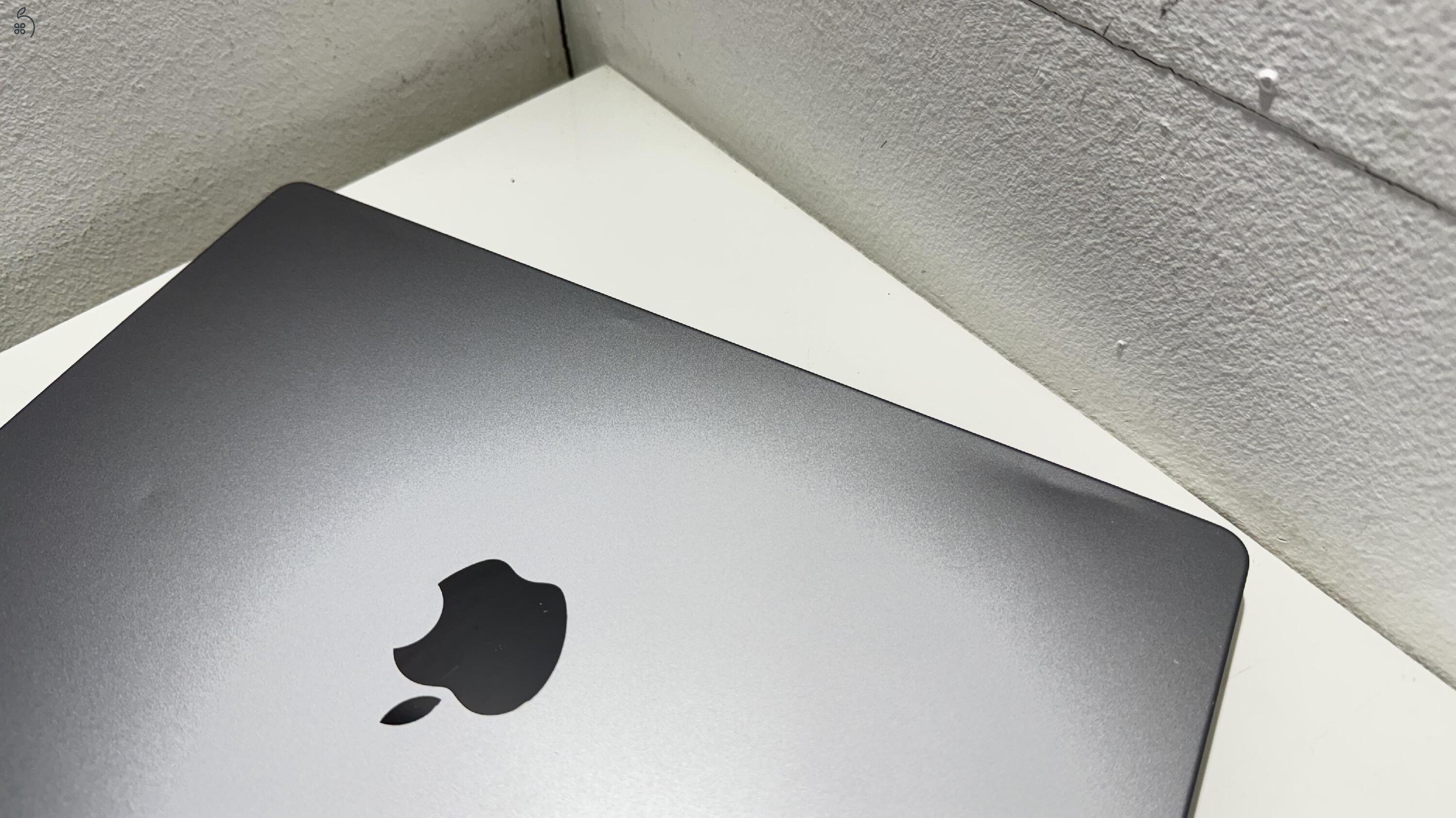 Macbook Pro 14