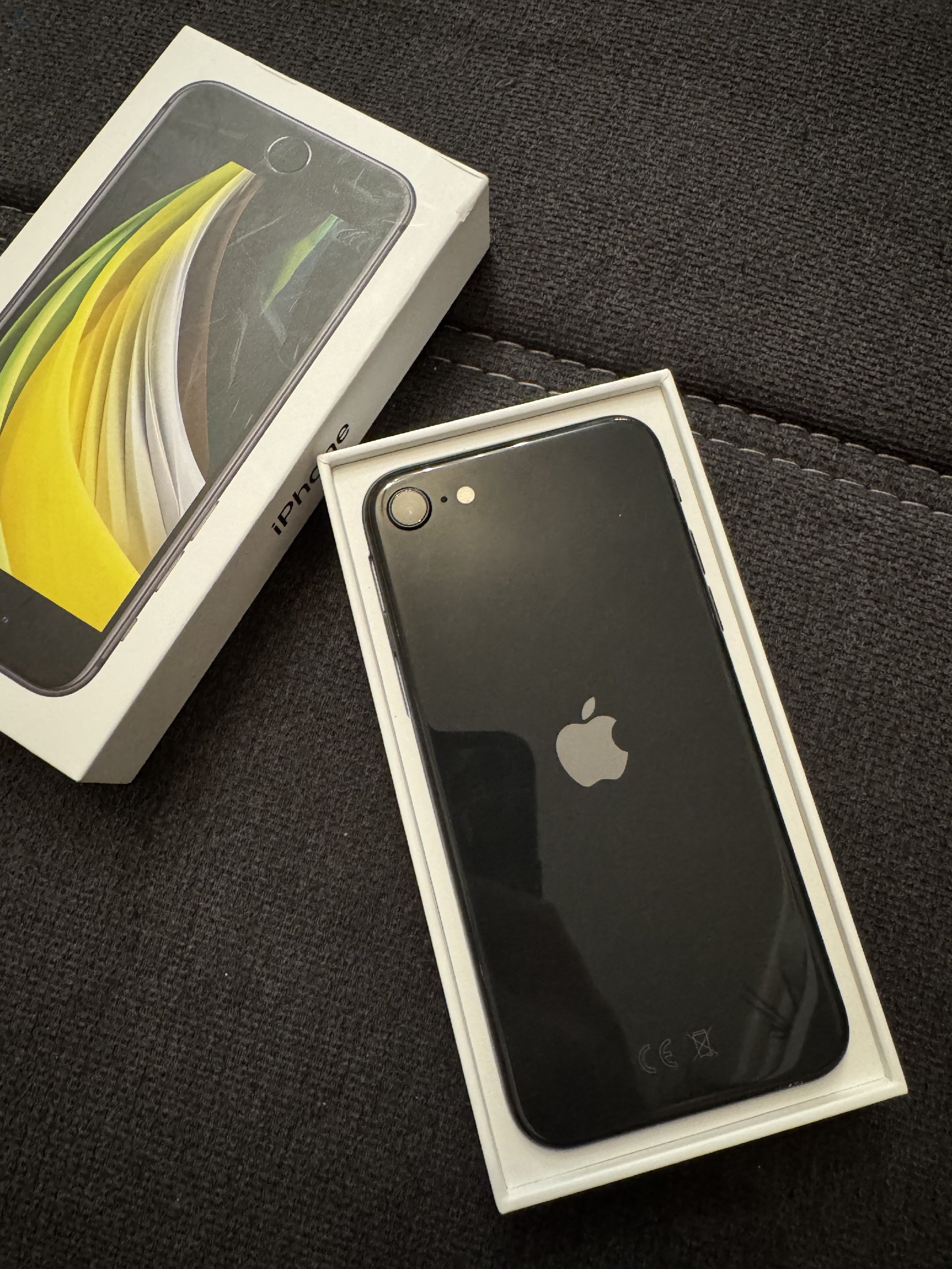 iPhone SE 2023 