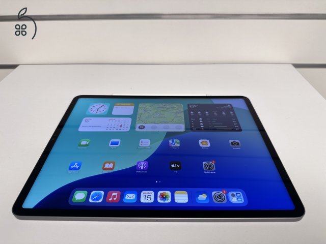 Üzletből, garanciával,  iPad Pro M2 12,9” 128GB Wifi+ Pencil+ magic  keyboard,  kitűnő állapotban