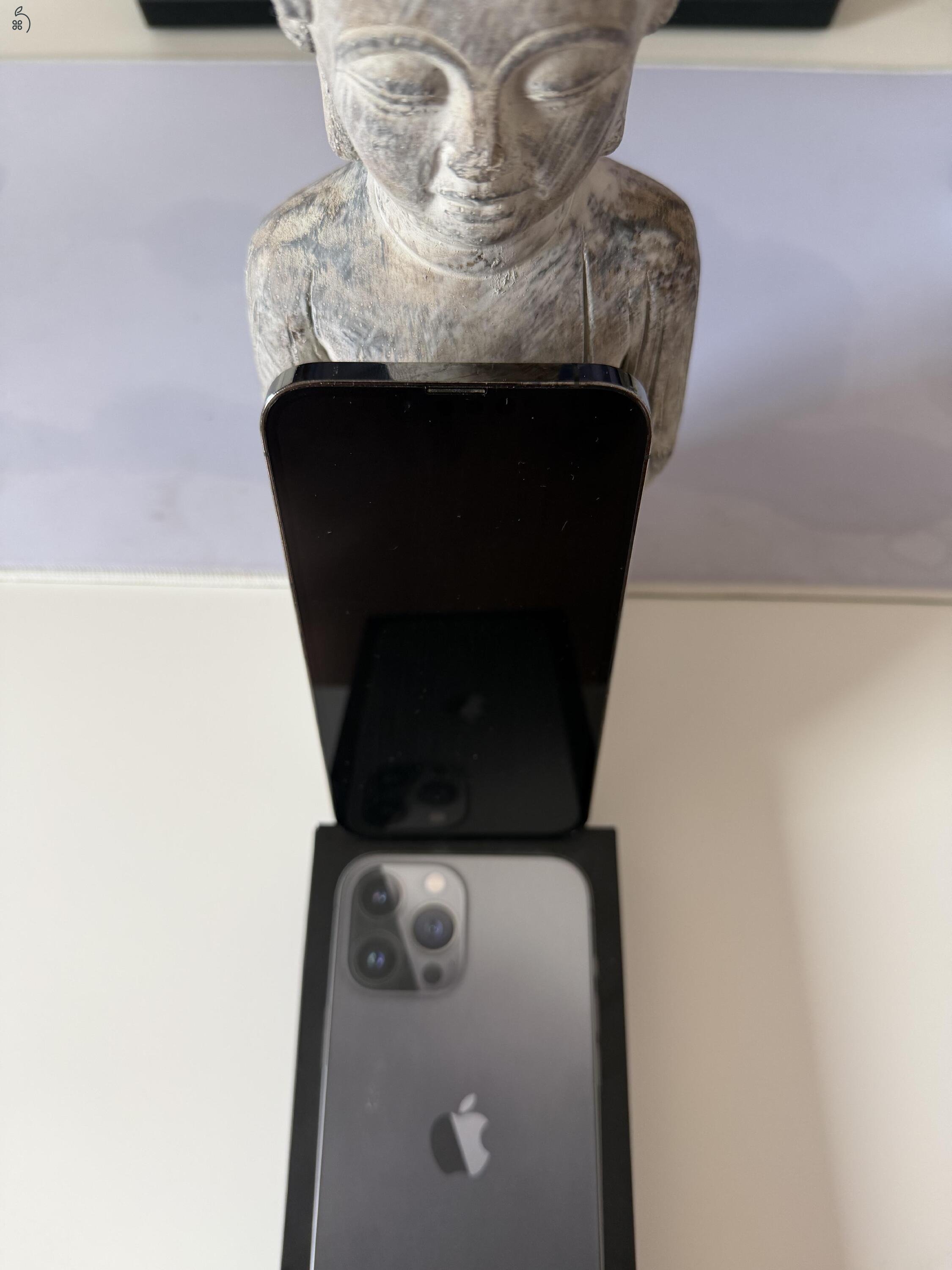 Eladó  iphone 13 pro max (128gb) (karcmentes) (akku 84%)