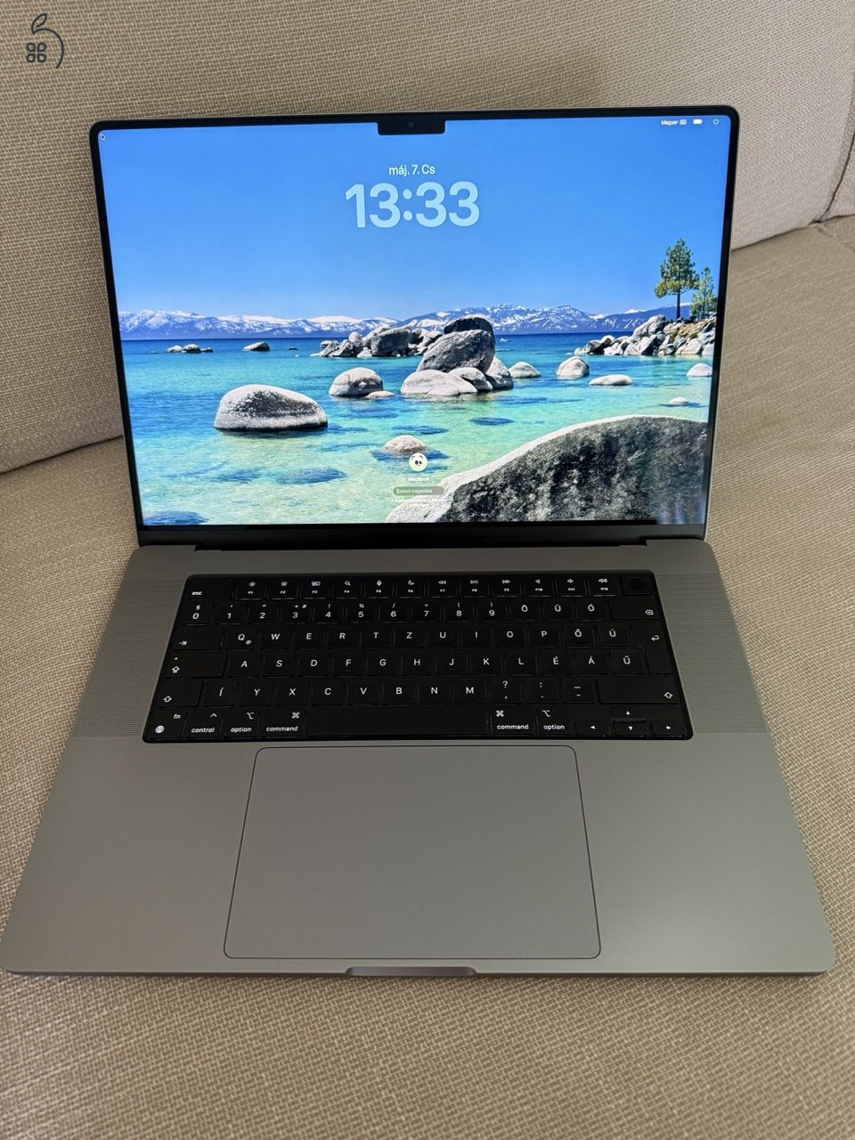 MacBook Pro 16