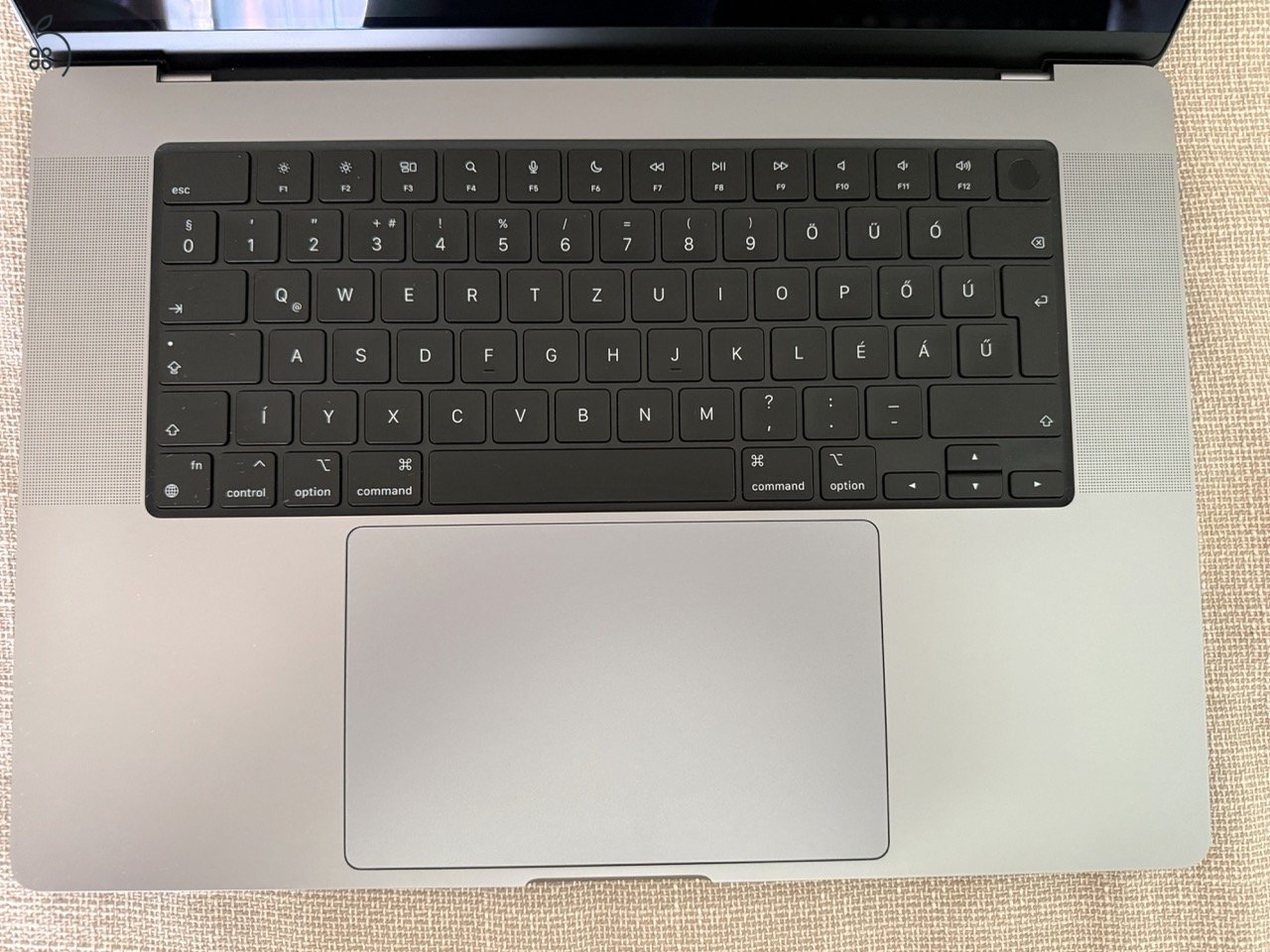MacBook Pro 16