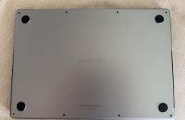 MacBook Pro 16