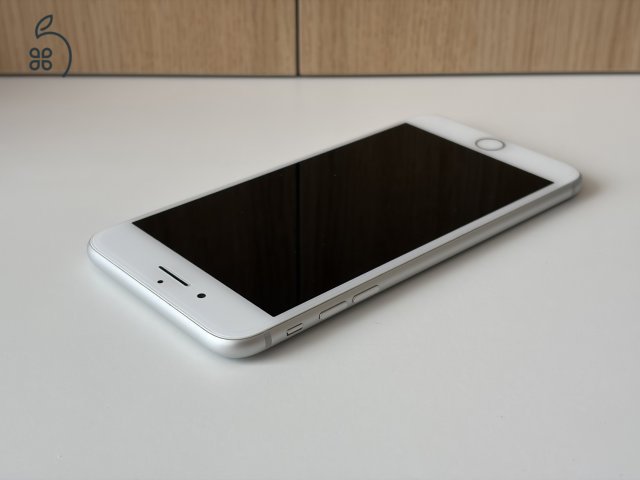Apple iPhone 8 Plus 64GB fehér eladó