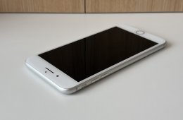 Apple iPhone 8 Plus 64GB fehér eladó