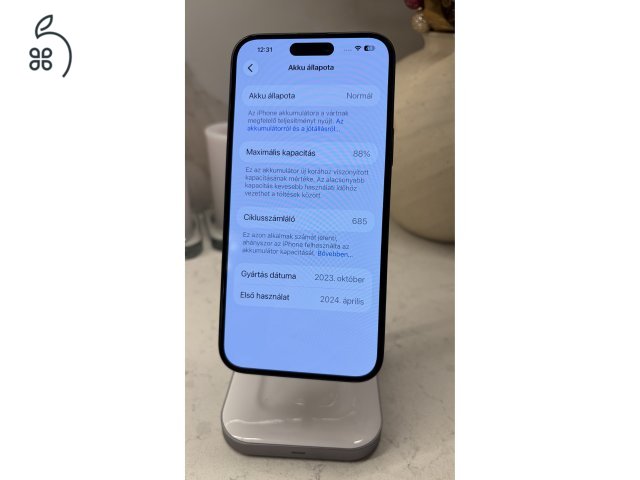 Apple iPhone 15 Plus 128 GB fekete - független, 88% akku, szép állapot