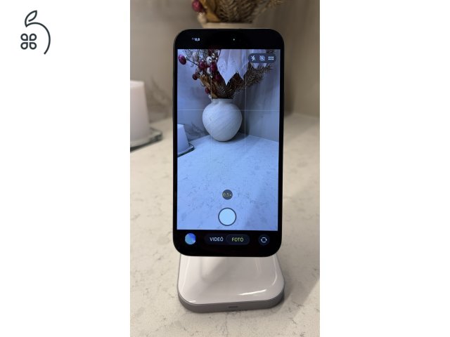 Apple iPhone 15 Plus 128 GB fekete - független, 88% akku, szép állapot