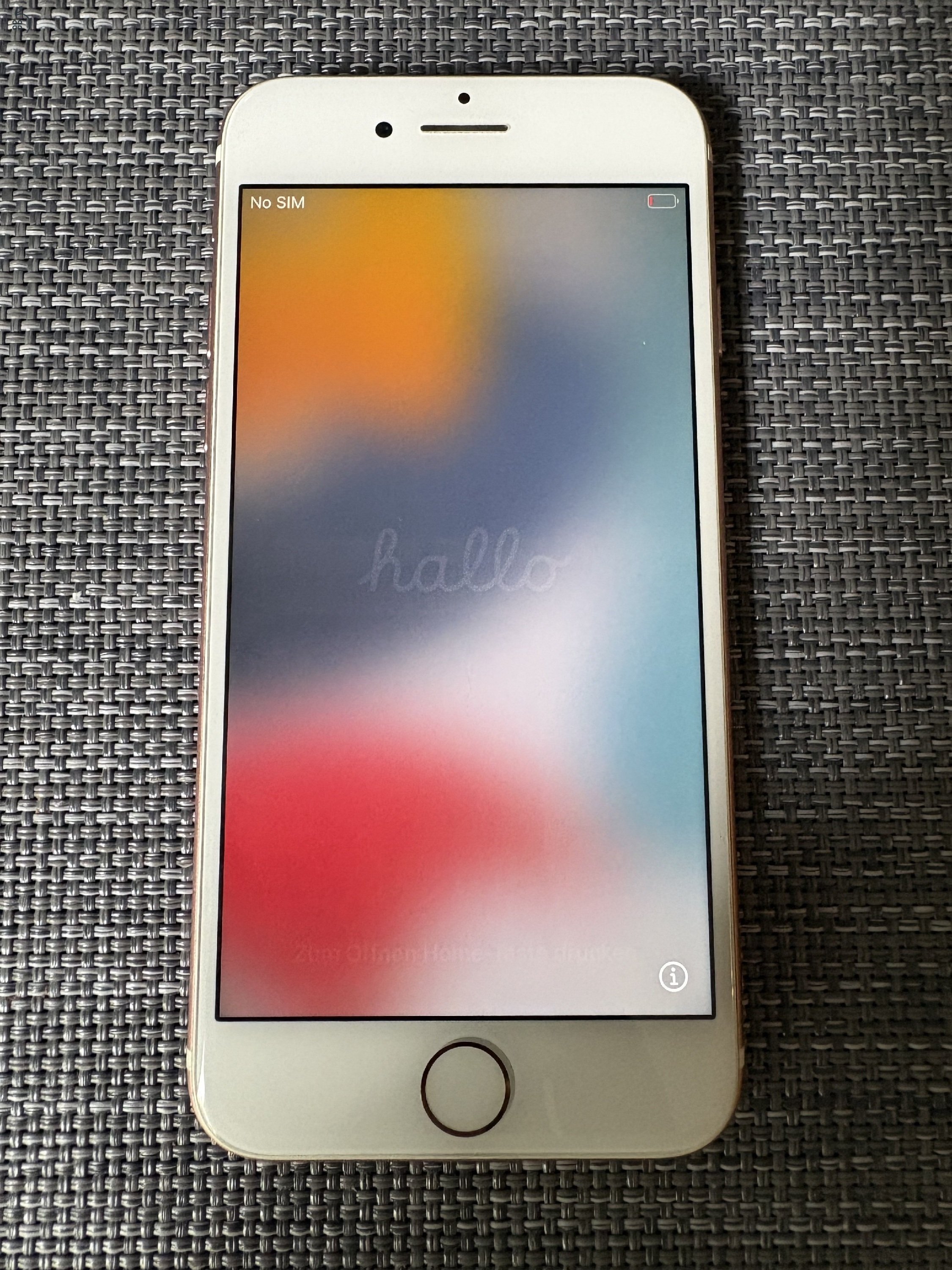 Megkímélt iphone 7 eladó (32GB / rose gold)