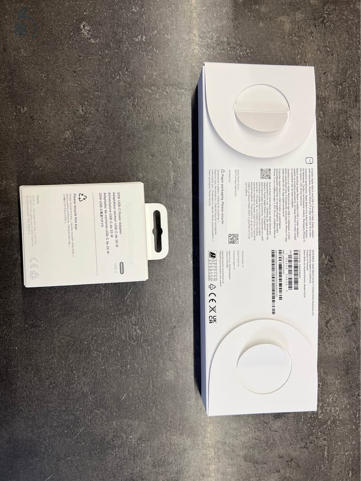 Apple Watch Series 11 GPS + Cellular